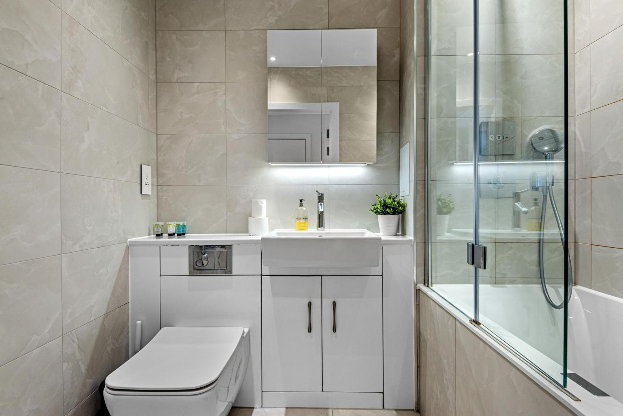 Londwell, Heart Of Notting Hill, Balcony Suite Luxury Londen Buitenkant foto