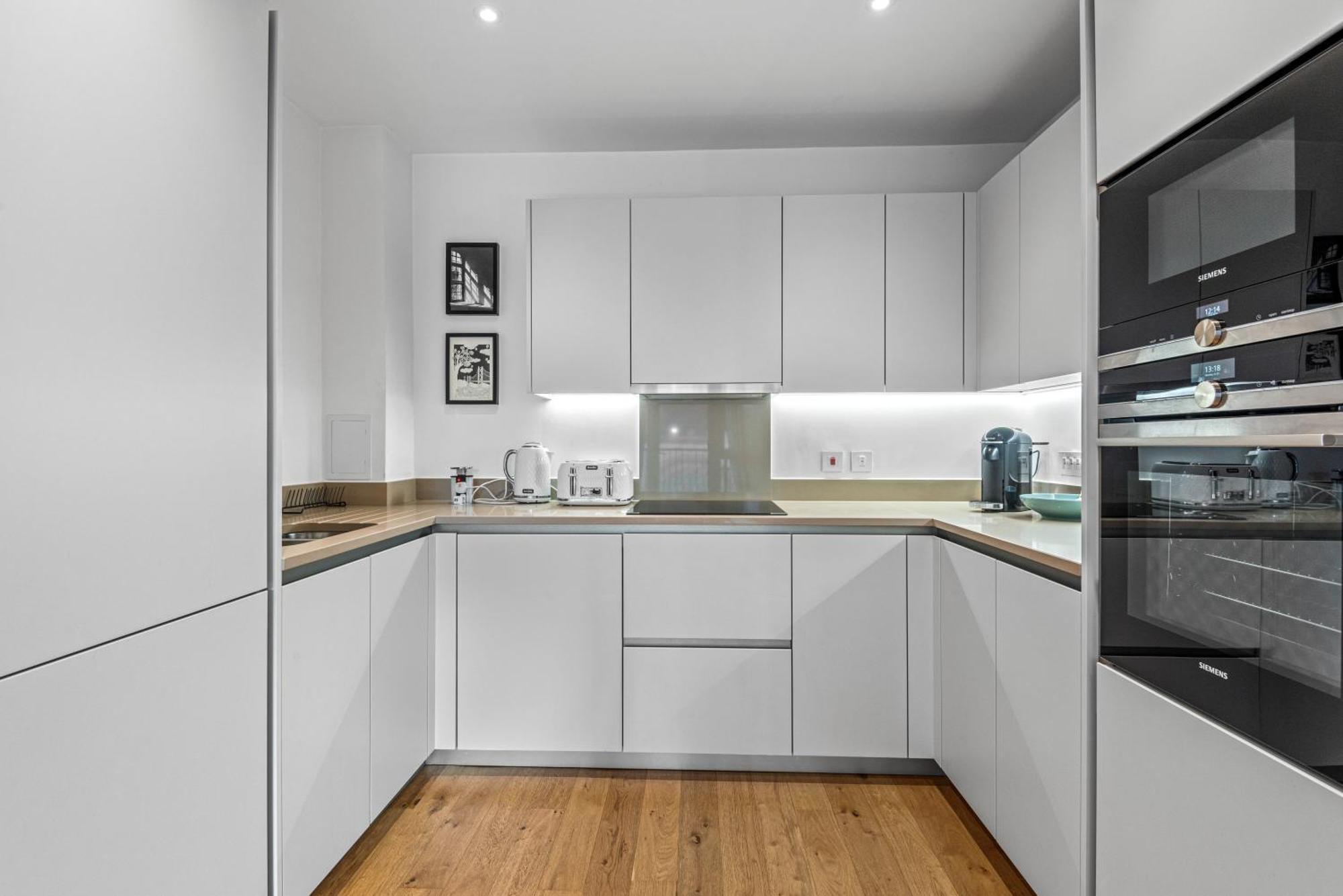 Londwell, Heart Of Notting Hill, Balcony Suite Luxury Londen Buitenkant foto